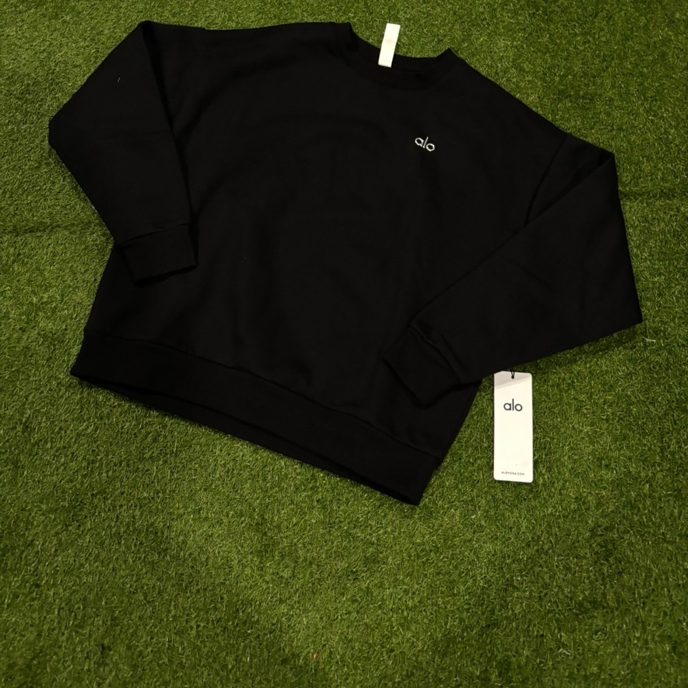 ALO Yoga Men's Black Crewneck Sweatshirt